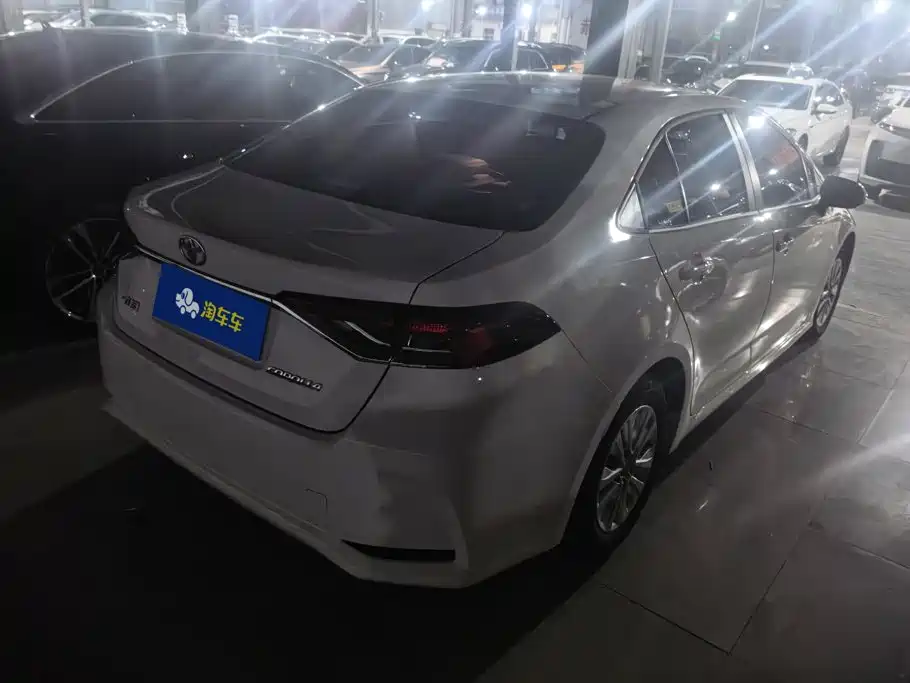 Toyota Corolla — миниатюра 3