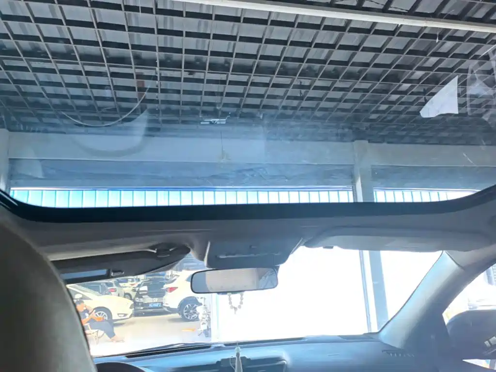 Nissan Qashqai — миниатюра 18