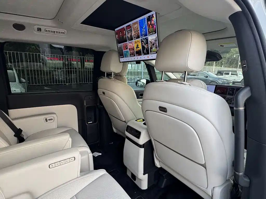 Li Auto Li MEGA — миниатюра 14