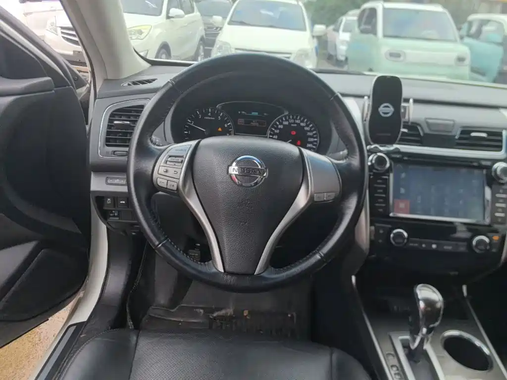 Nissan Teana — миниатюра 11