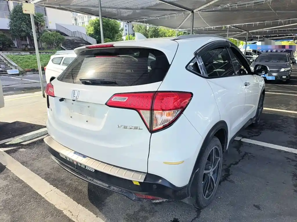 Honda Vezel — миниатюра 7