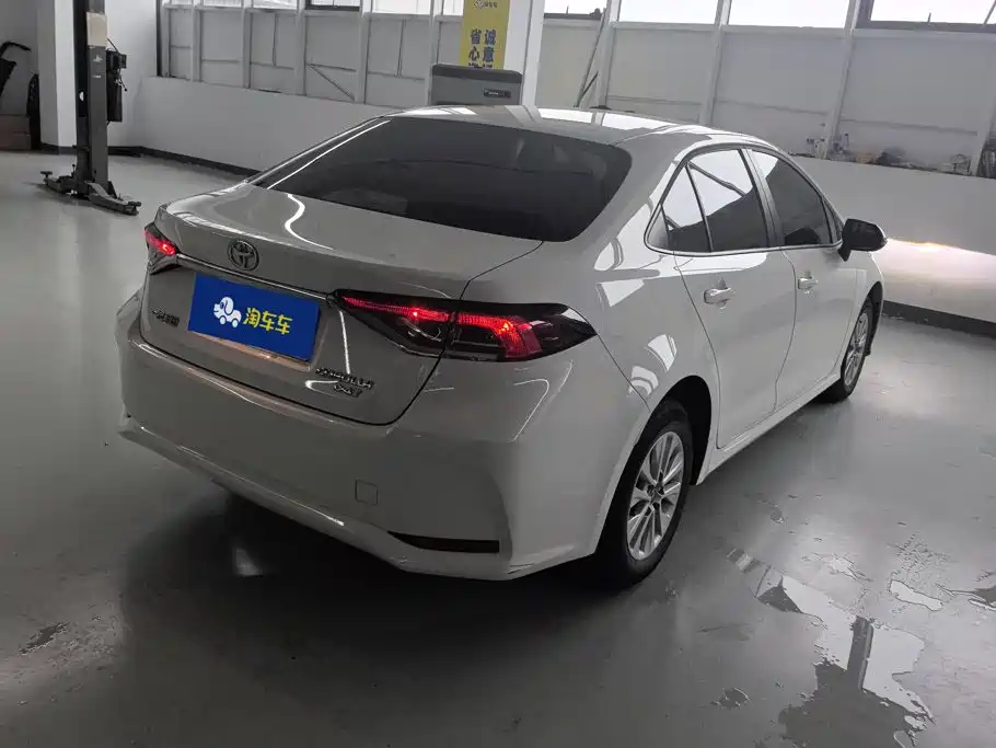Toyota Corolla — миниатюра 3