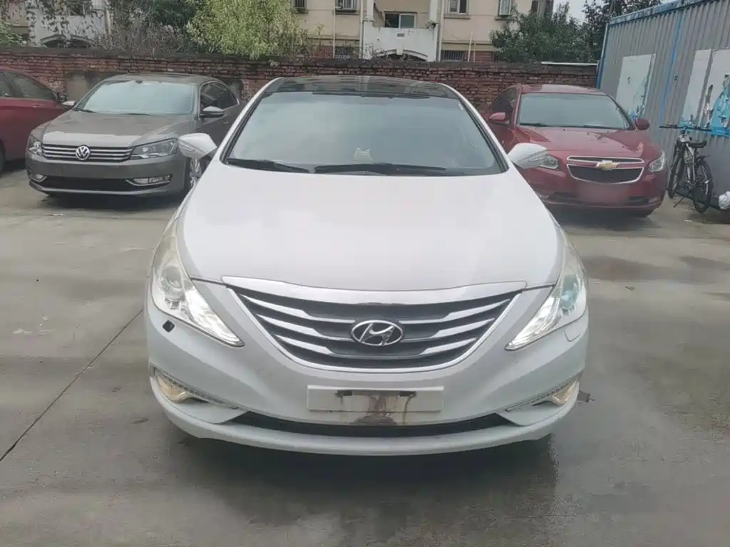 Hyundai Sonata — миниатюра 3