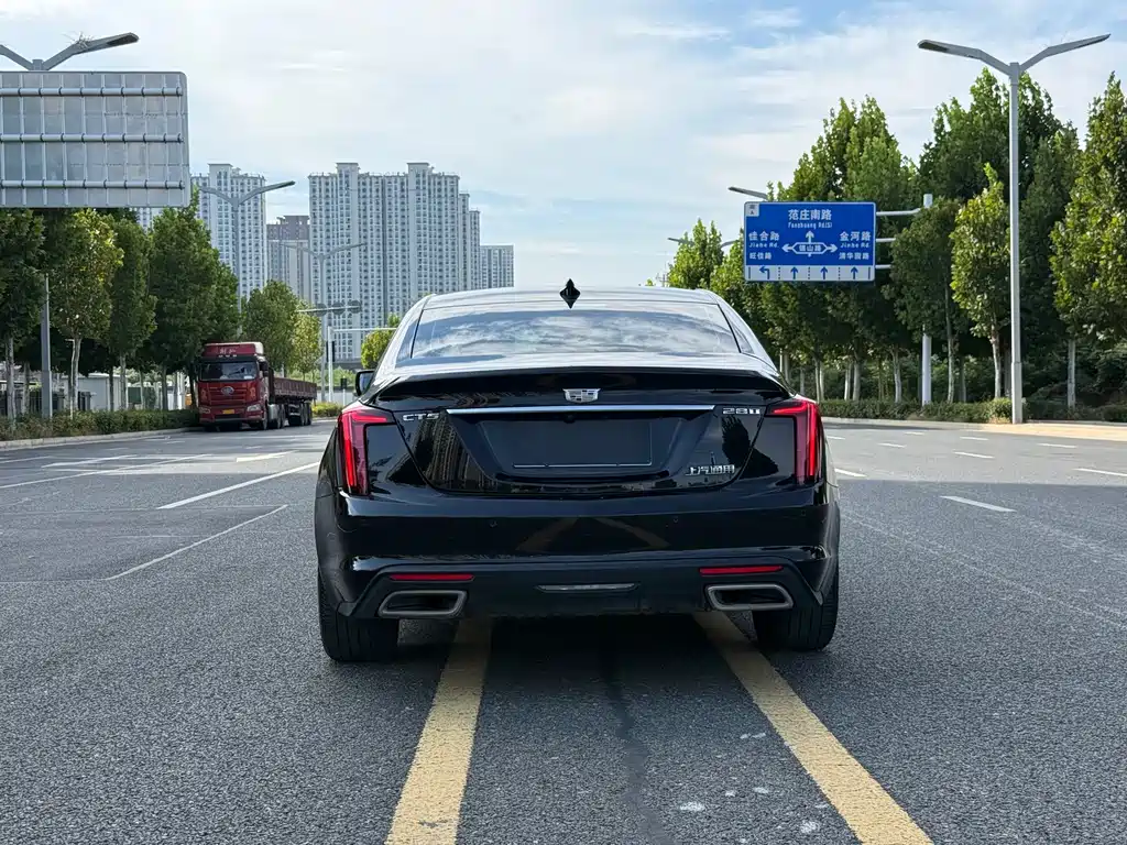Cadillac CT5 — миниатюра 10
