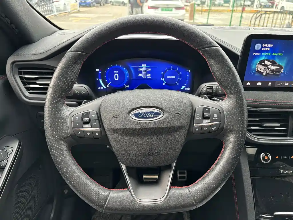Ford Escape — миниатюра 12