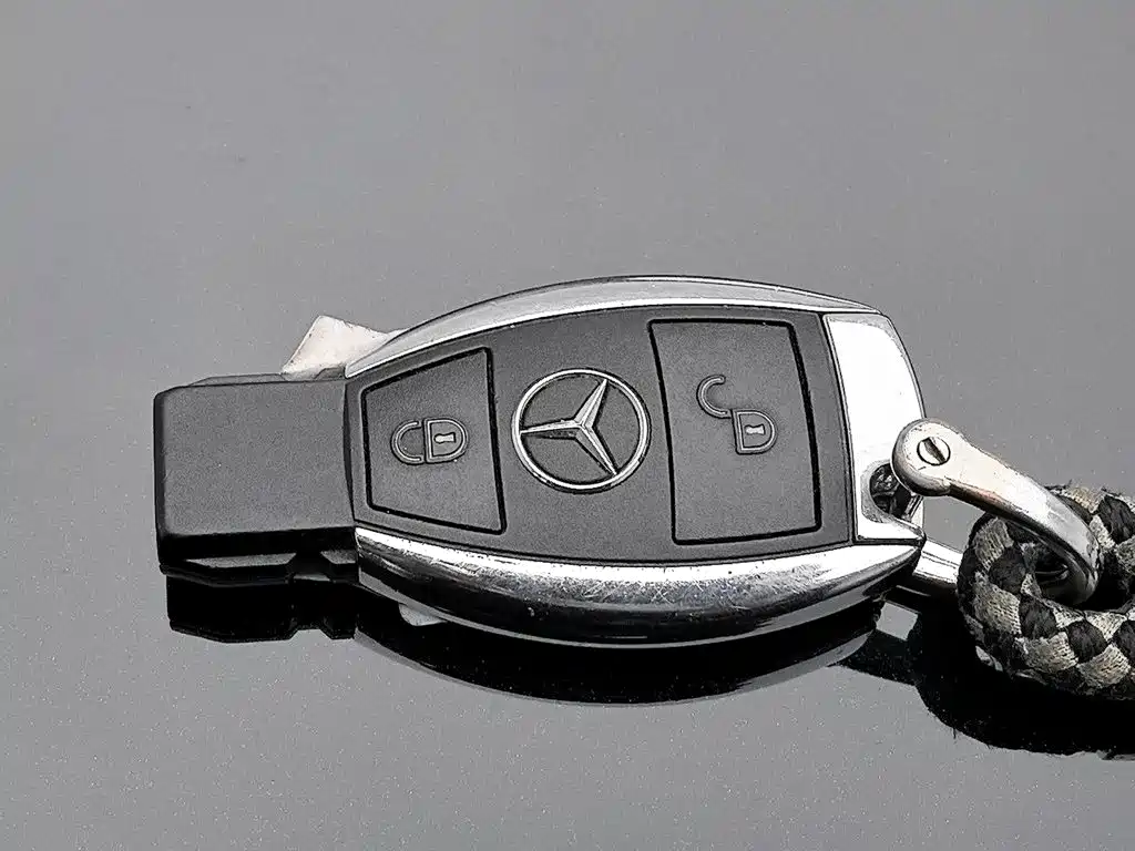 Mercedes-Benz GLA — миниатюра 19