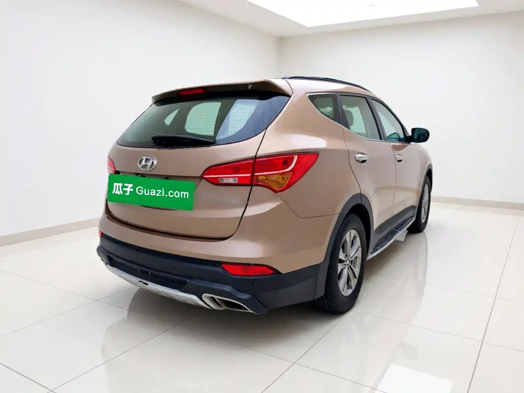 Hyundai Santa Fe — миниатюра 4