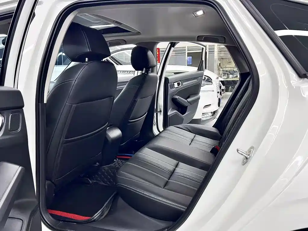 Honda Civic — миниатюра 8