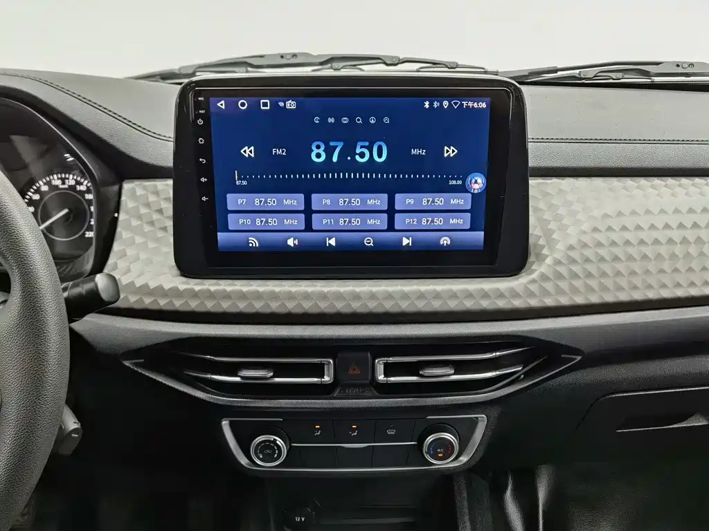 JMC Baodian — миниатюра 12