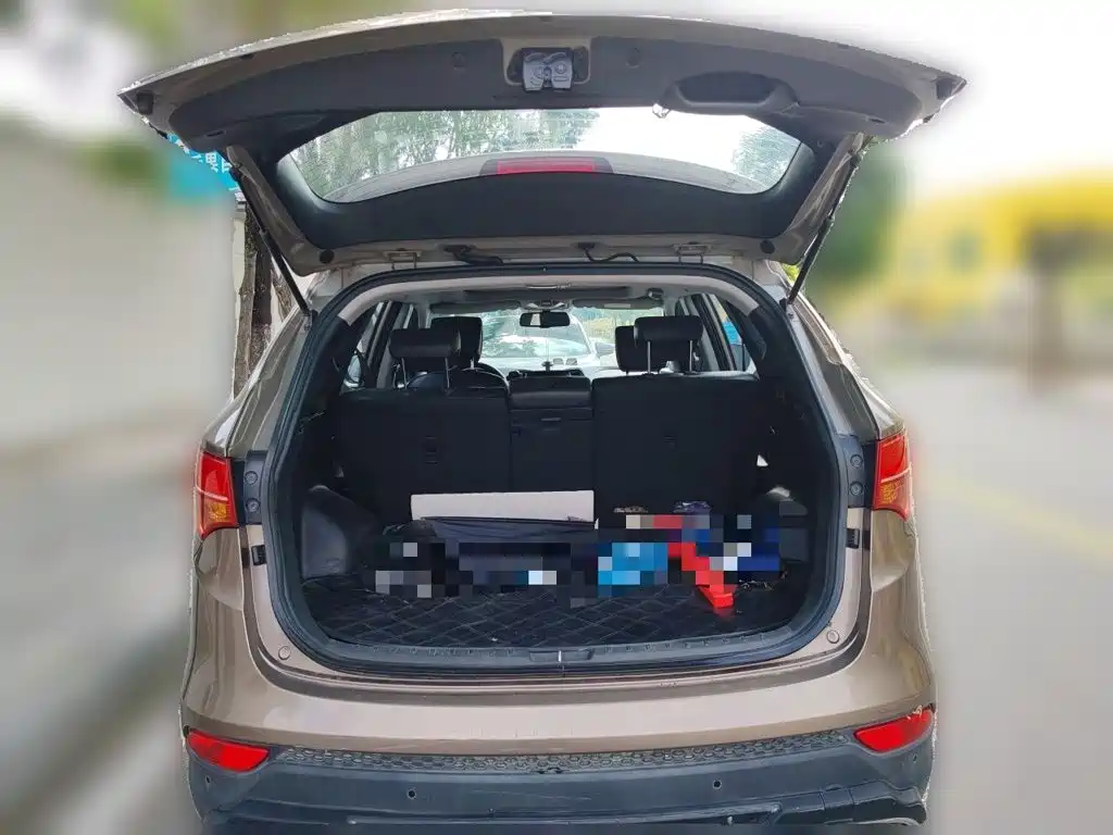Hyundai Santa Fe — миниатюра 15