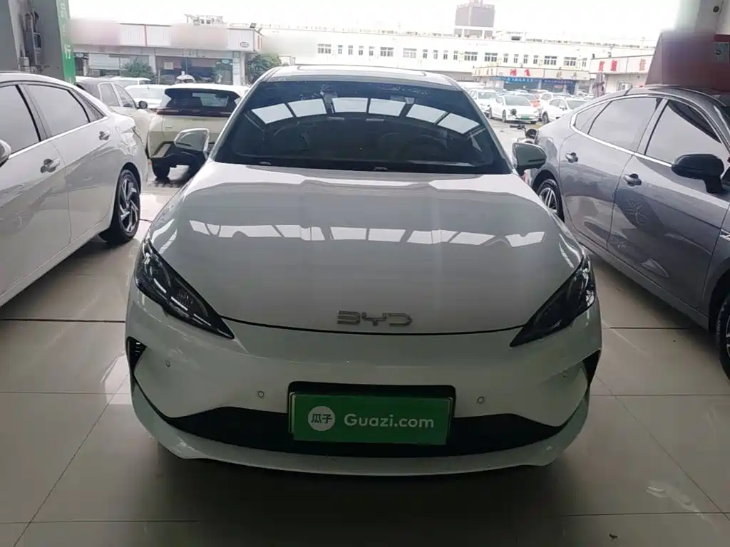 BYD Seal 05 DM-i — миниатюра 3