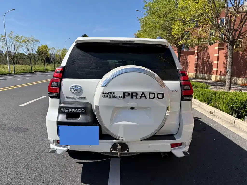 Toyota Prado — миниатюра 14