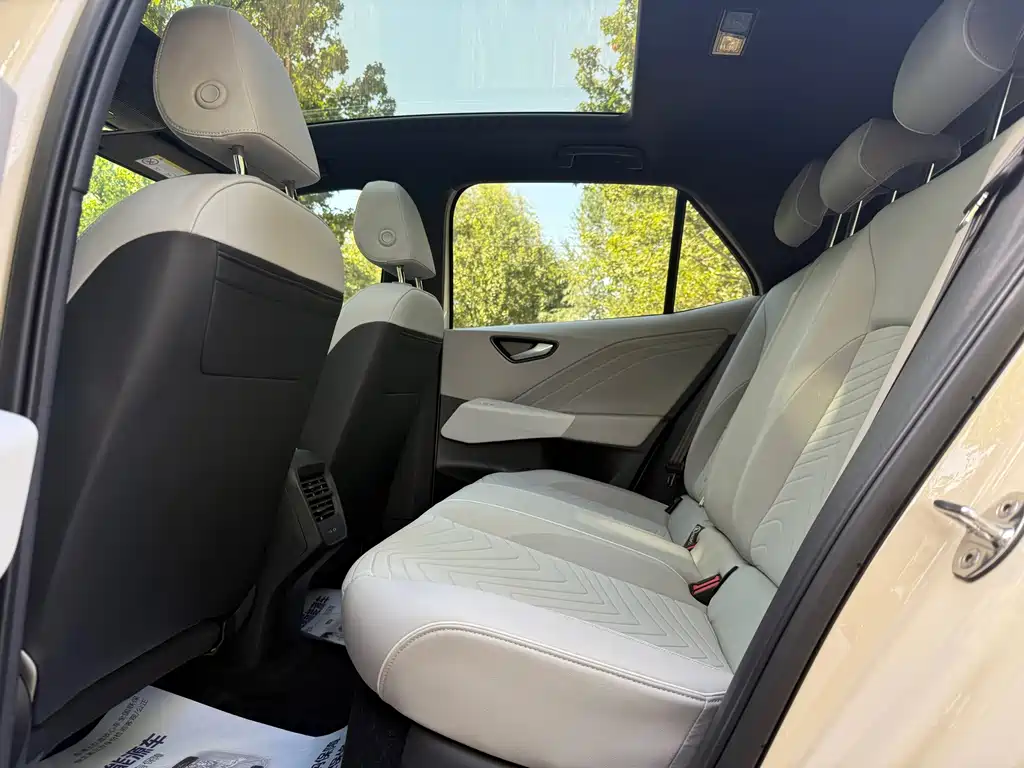Volkswagen ID.3 — миниатюра 14
