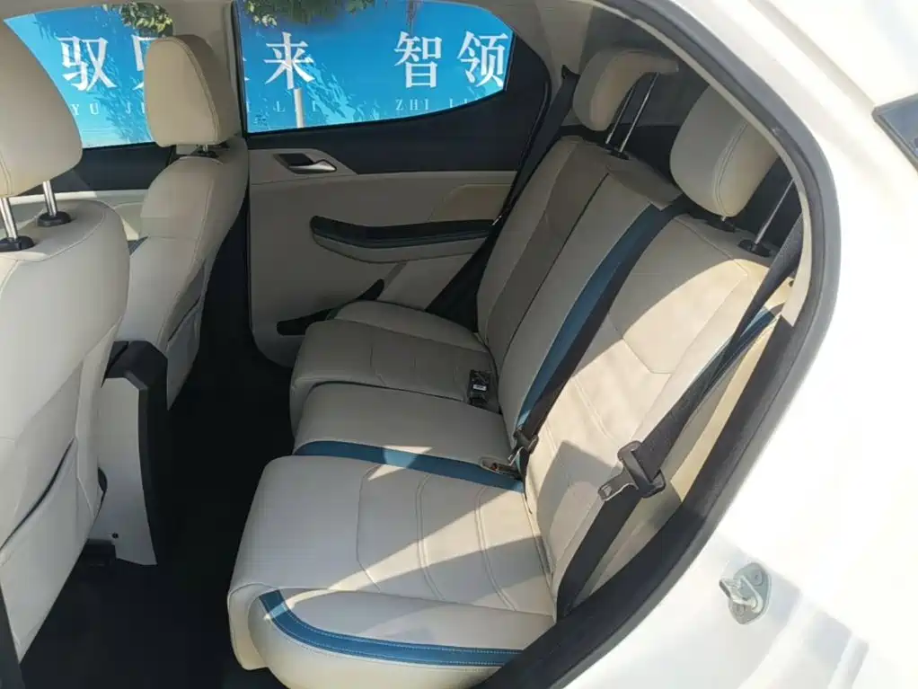 BYD Yuan Pro — миниатюра 17