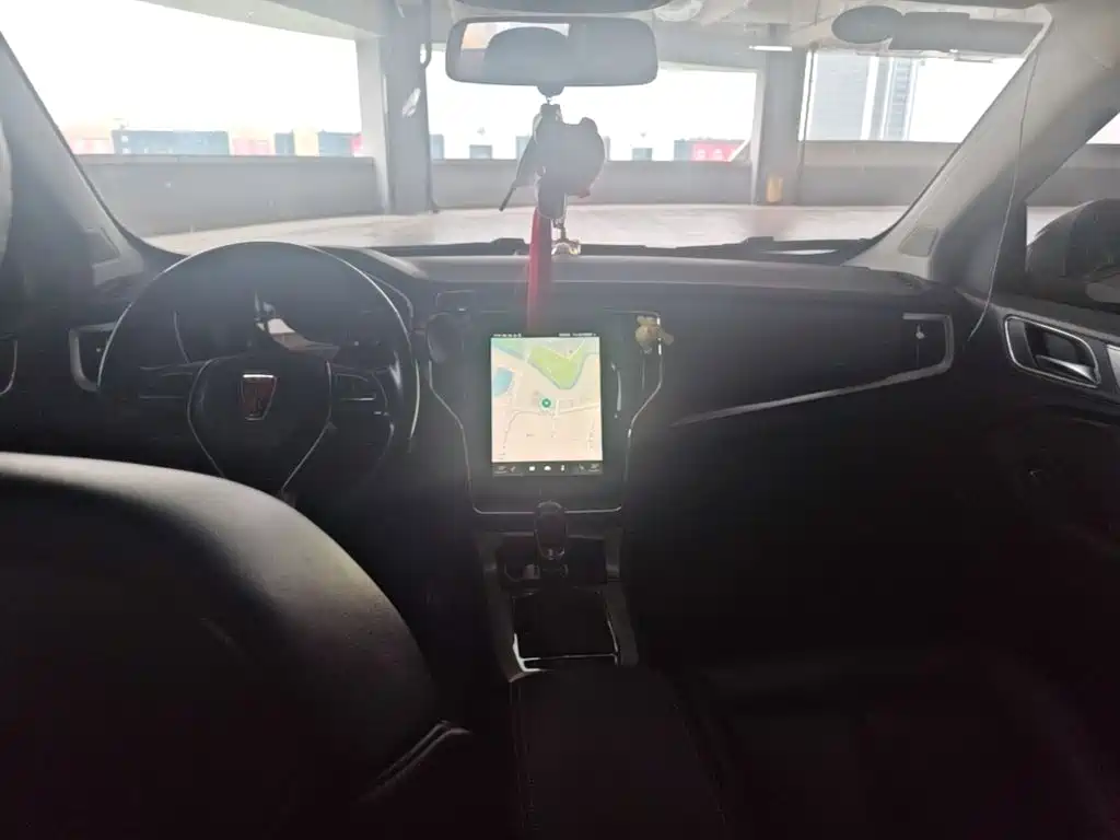 Roewe RX5 — миниатюра 5