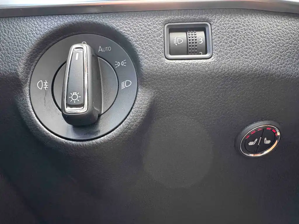 Skoda Kamiq Facelift 1.5L Auto Comfort Enjoy Edition, фото 11