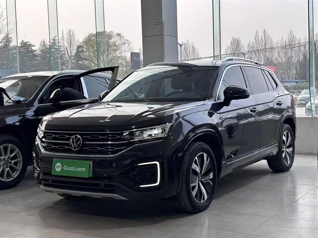 Volkswagen GTE PHEV 2021