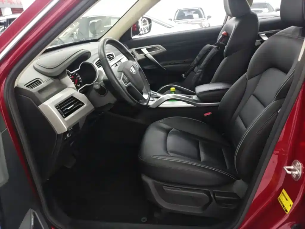 Geely Boyue — миниатюра 15