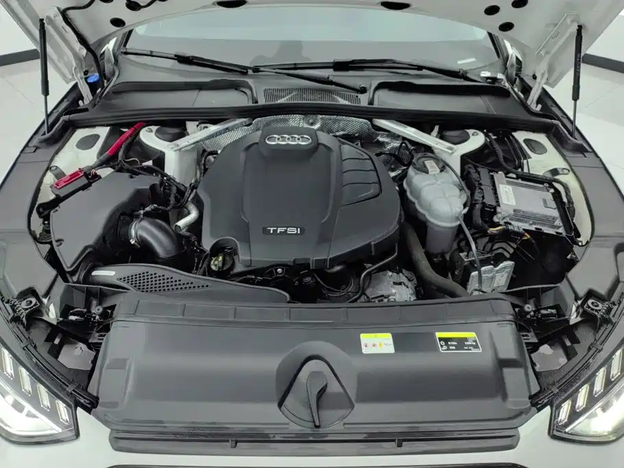 Audi A4L — миниатюра 10