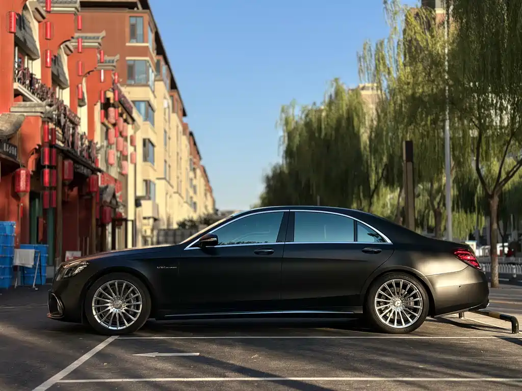 MERCEDES-BENZ S CLASS AMG