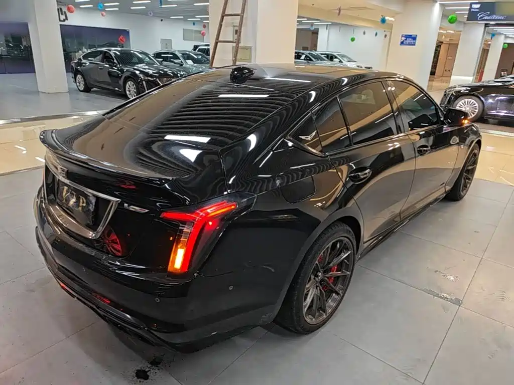 Cadillac CT5 2022 28T
