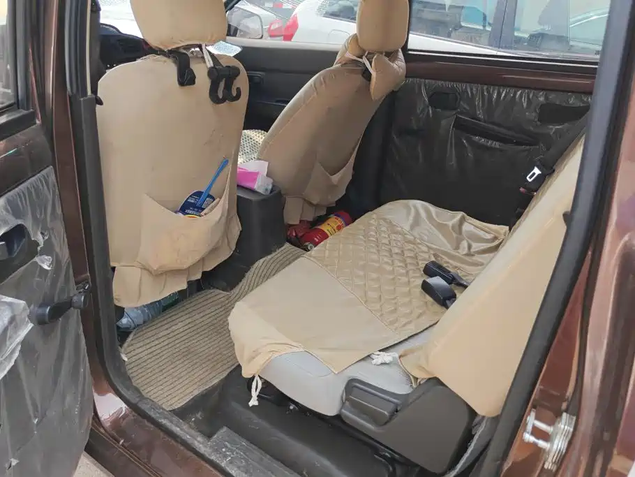 Wuling Hongguang — миниатюра 11