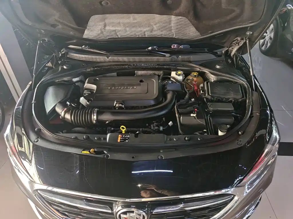 Buick LaCrosse — миниатюра 20