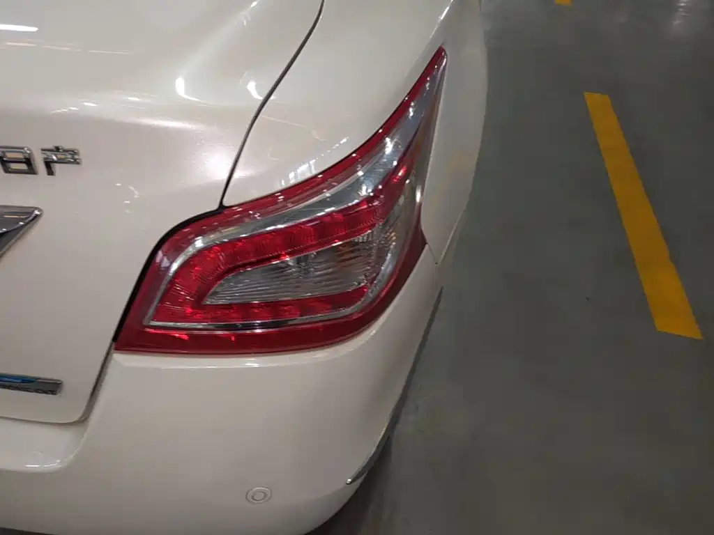 Nissan Teana — миниатюра 8