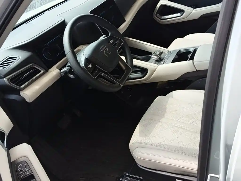 BYD Yuan UP — миниатюра 15