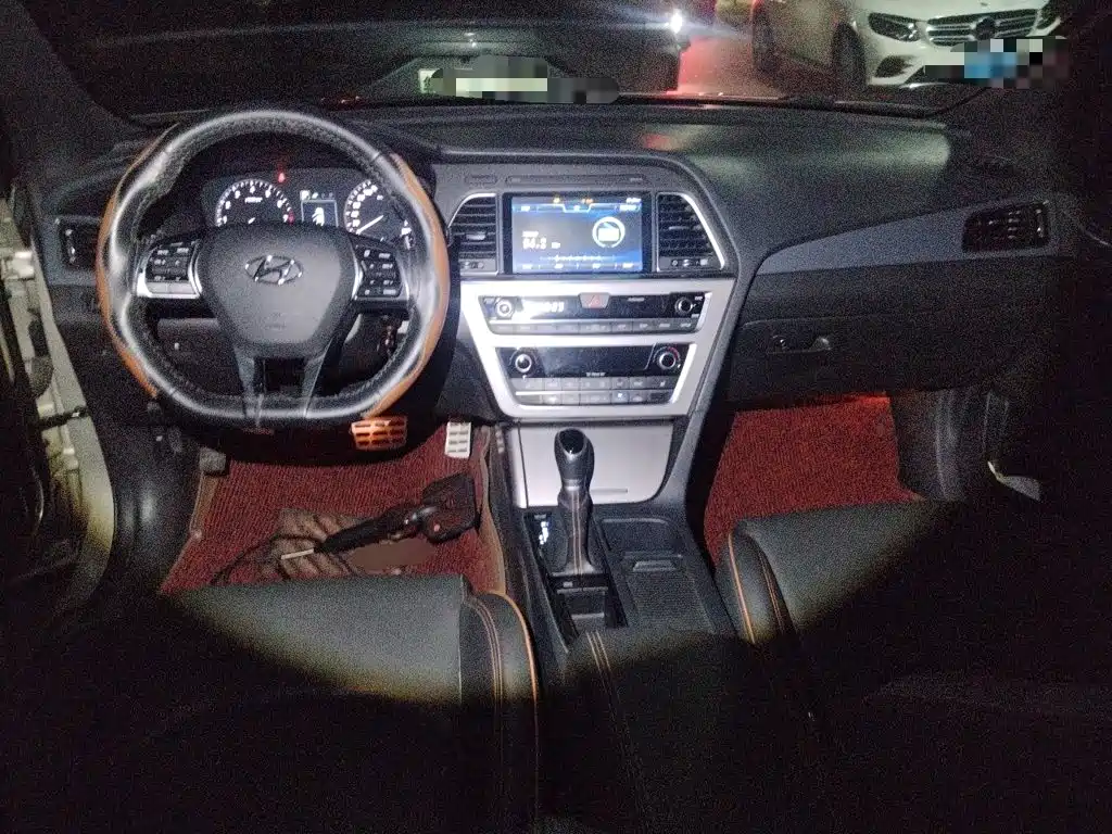 Hyundai Sonata — миниатюра 5