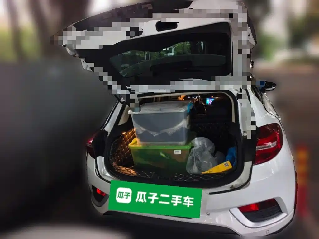 Geely Emgrand GS — миниатюра 15