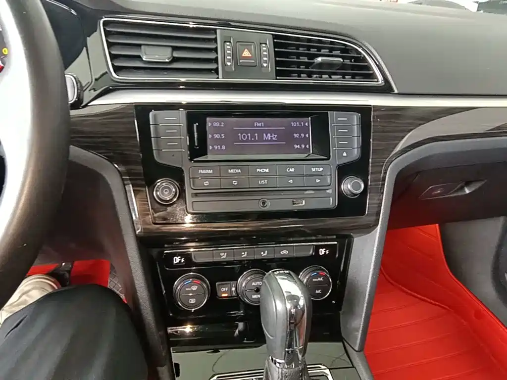Volkswagen Lamando — миниатюра 13