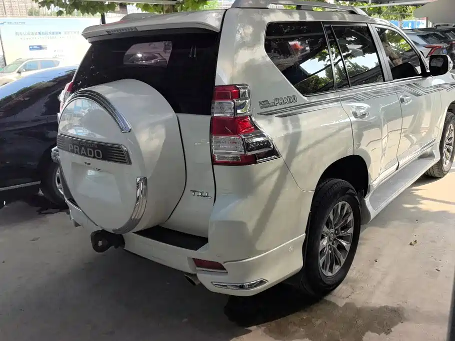 Toyota Prado (Import) — миниатюра 3