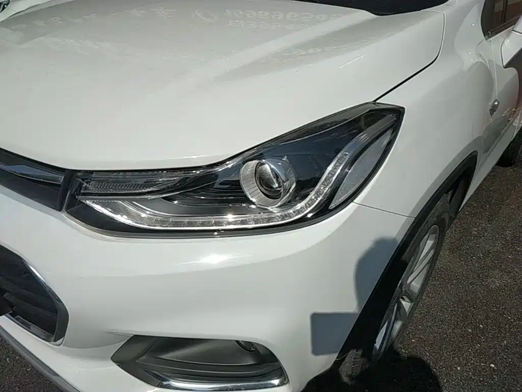 Chevrolet Trax — миниатюра 24