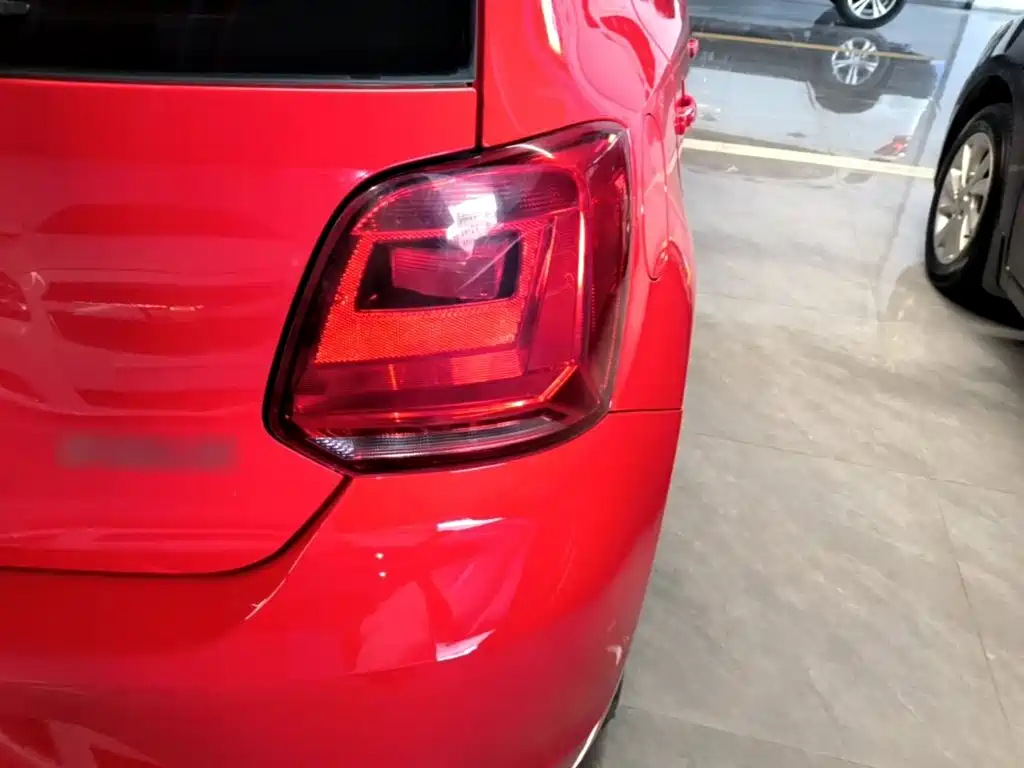 Volkswagen Polo — миниатюра 8