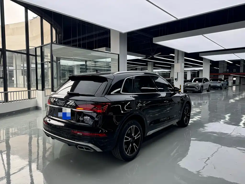 Audi Q5L — миниатюра 15