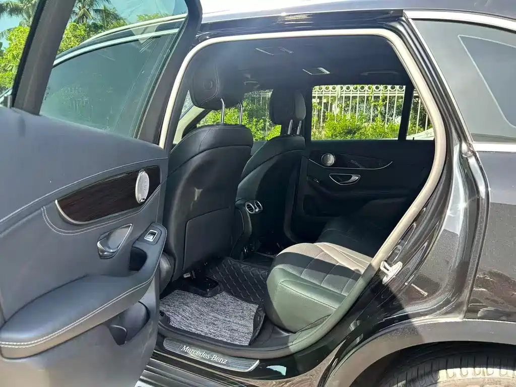 Mercedes-Benz GLC — миниатюра 5