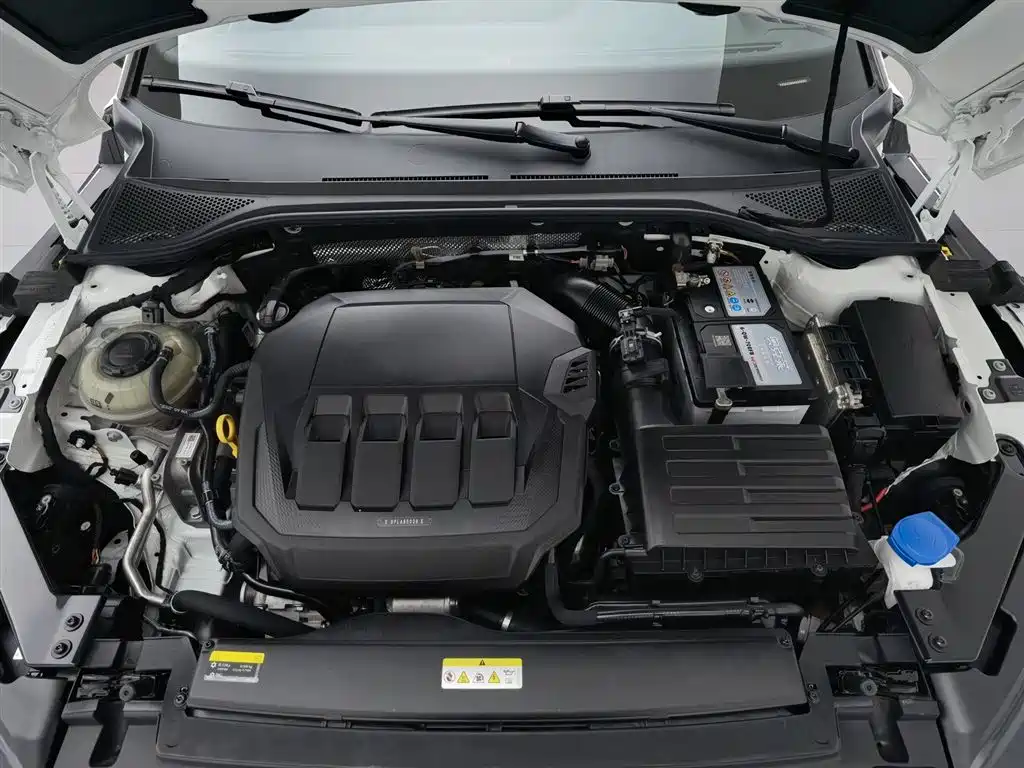 Volkswagen FAW - Passat CC CC 2023 330TSI