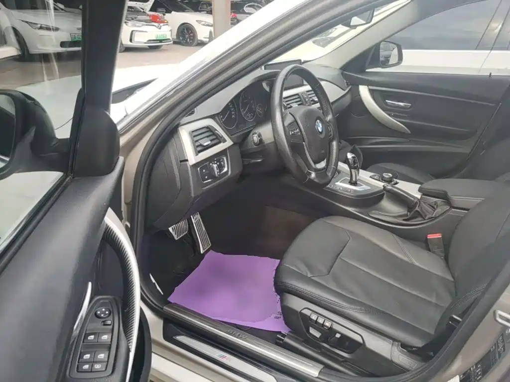 BMW 3 Series — миниатюра 16