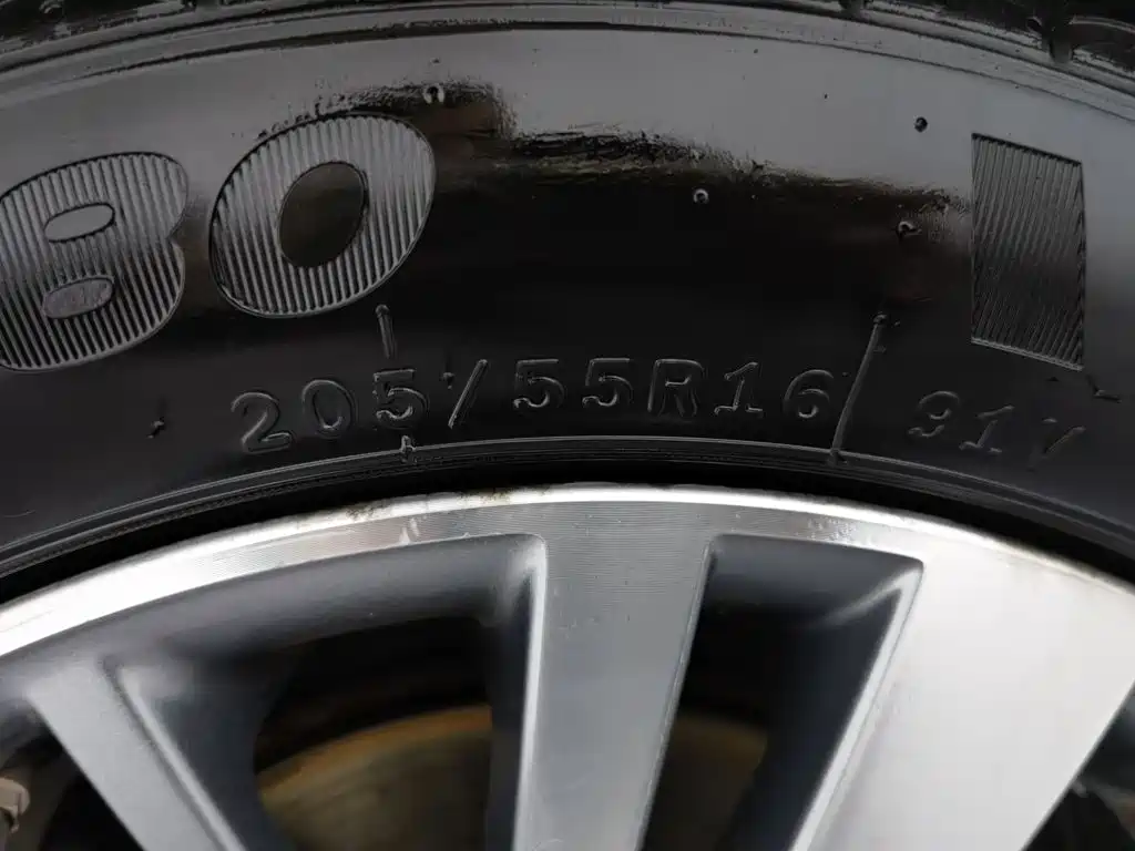 Geely Emgrand — миниатюра 24