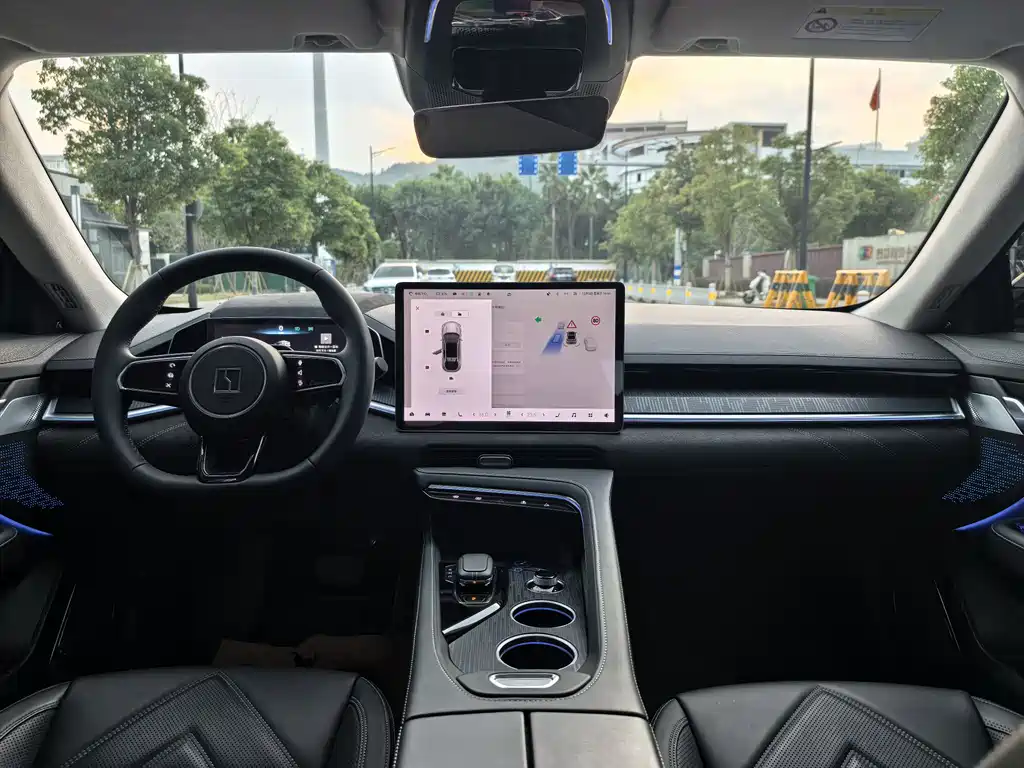 ZEEKR EXTREME KRYPTON 001