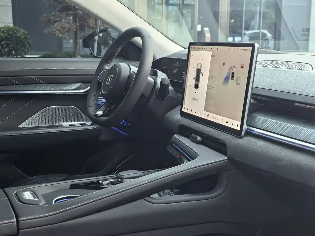 ZEEKR EXTREME KRYPTON 001