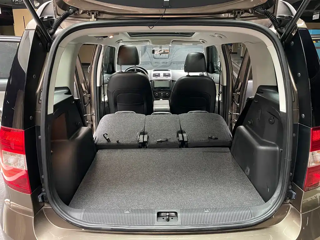 Skoda Yeti — миниатюра 8