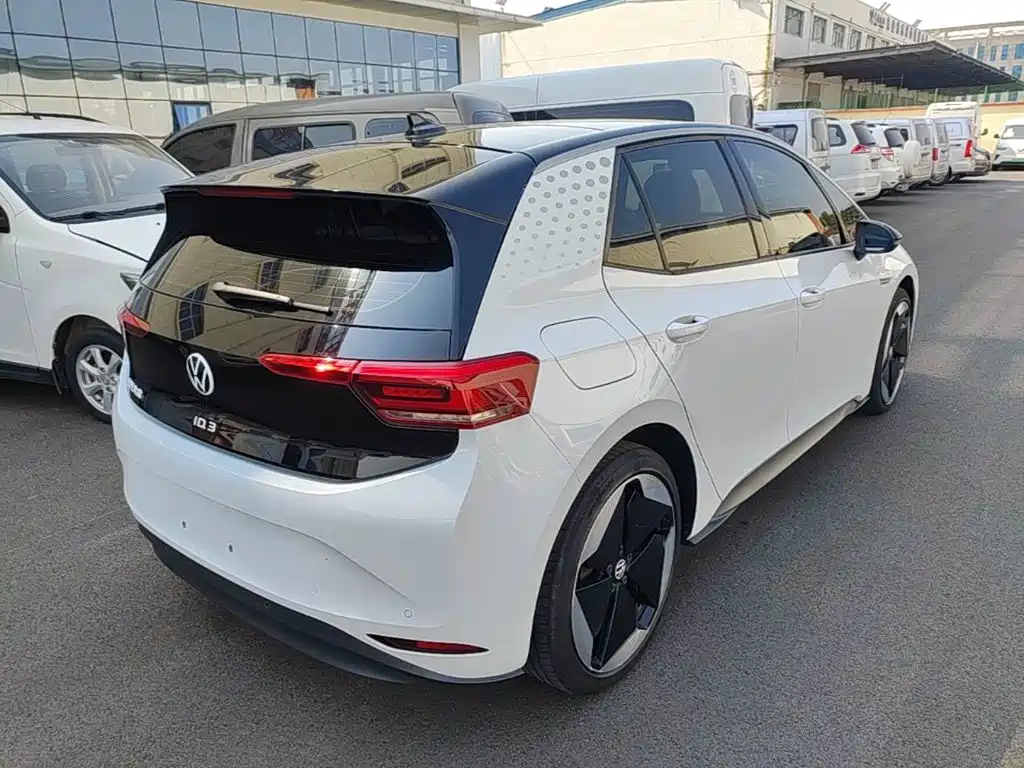 Volkswagen ID.3 — миниатюра 7