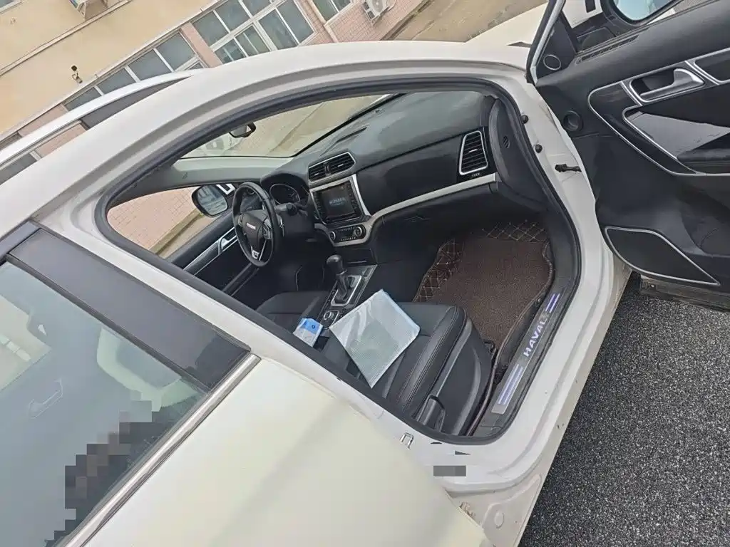 Haval H6 Coupe — миниатюра 19