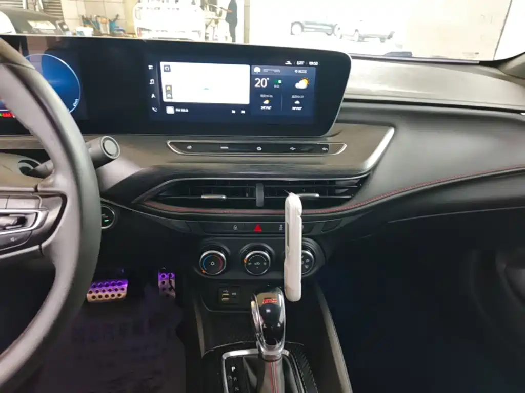 Buick Verano — миниатюра 13