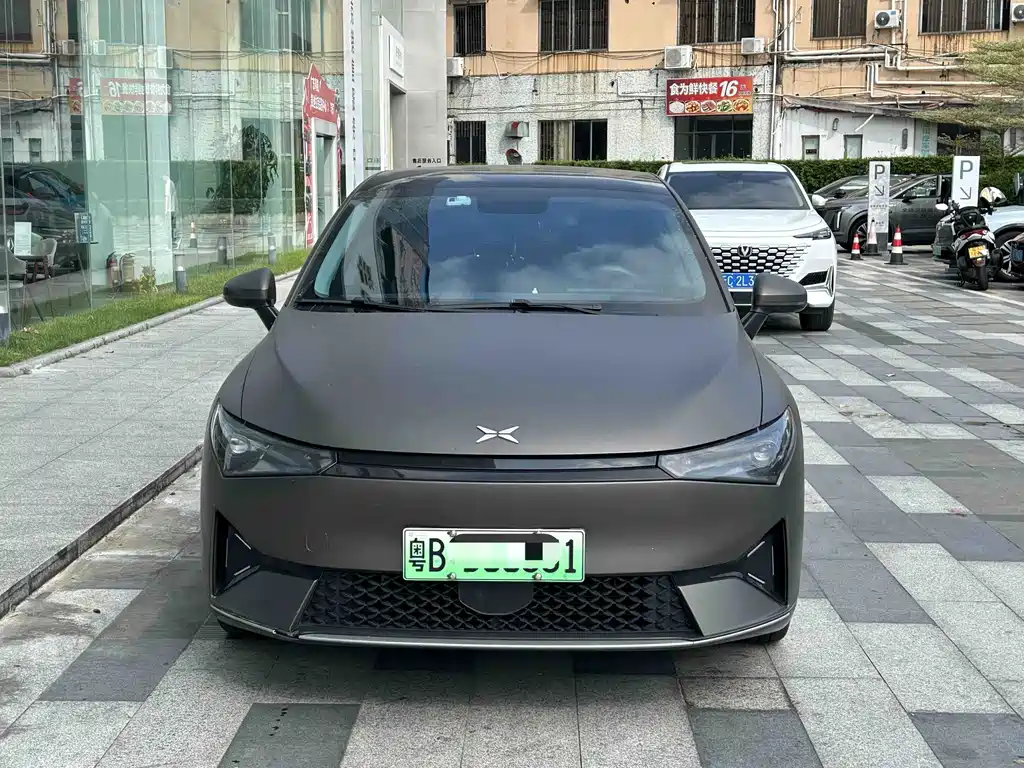 XPeng P5 — миниатюра 2
