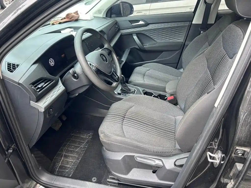 Volkswagen Tharu — миниатюра 5