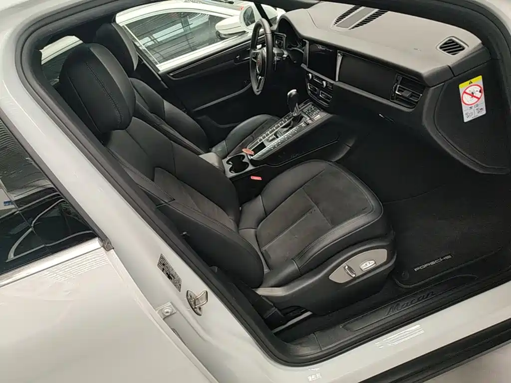 Porsche Macan — миниатюра 25