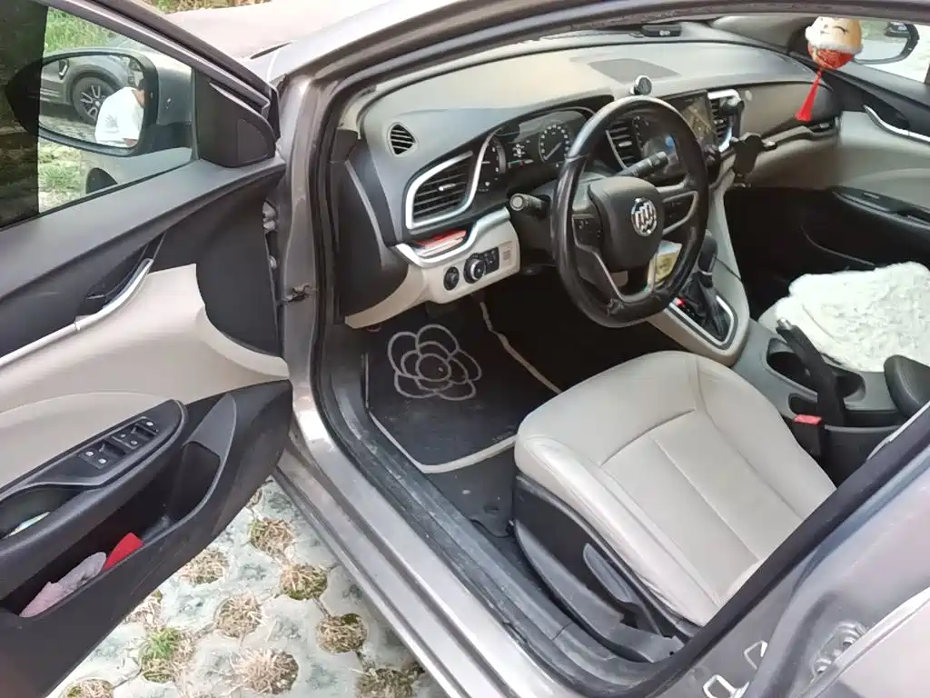 Buick Excelle — миниатюра 17